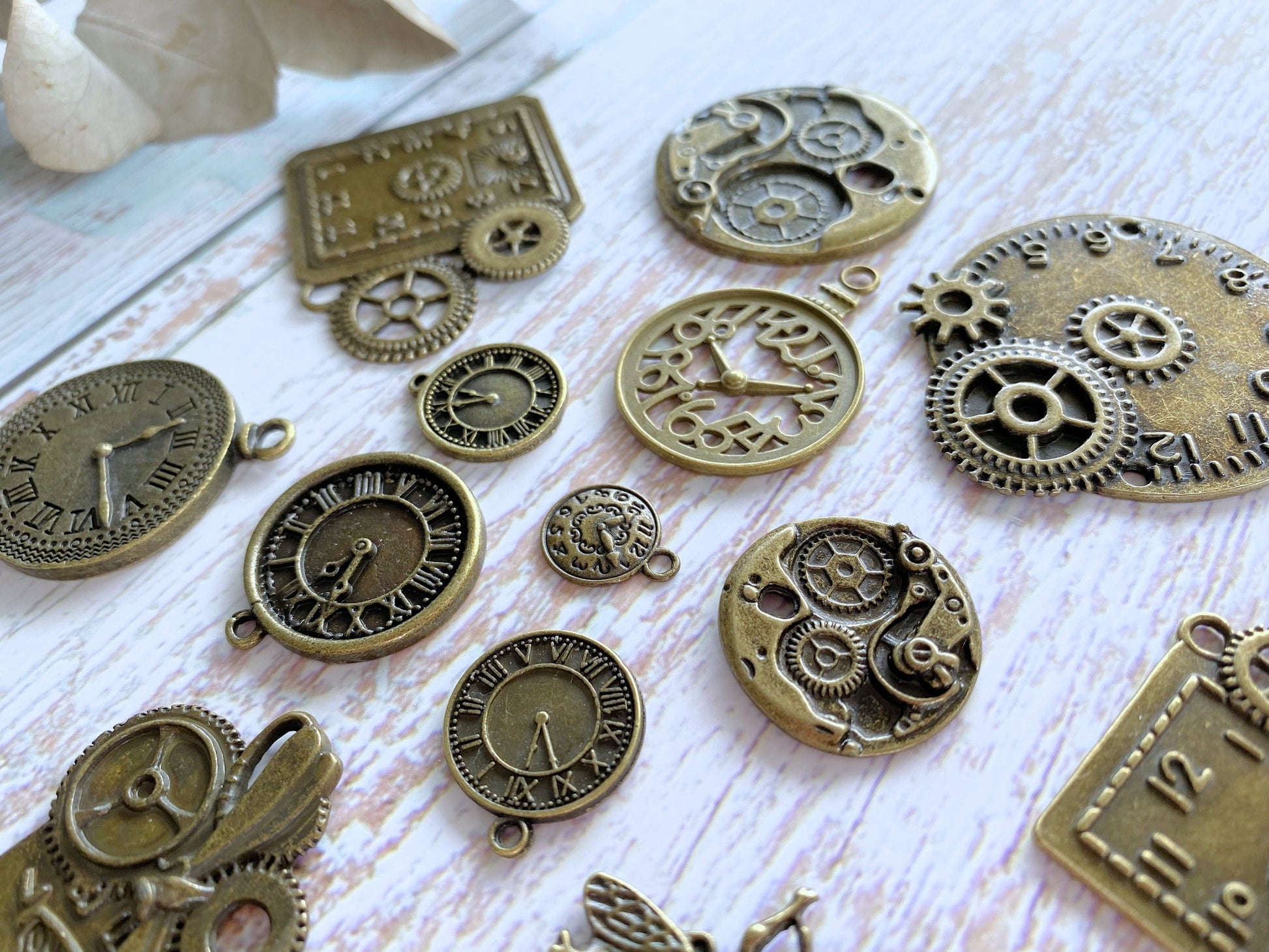 Charmed by Dragons Steampunk Watch Parts and Pieces - 1 oz - 250 Plus Pieces of Tiny Vintage Gears, Wheels, Hands, Crowns, Cogs and Stems for Jewelry and Crafts (1 oz