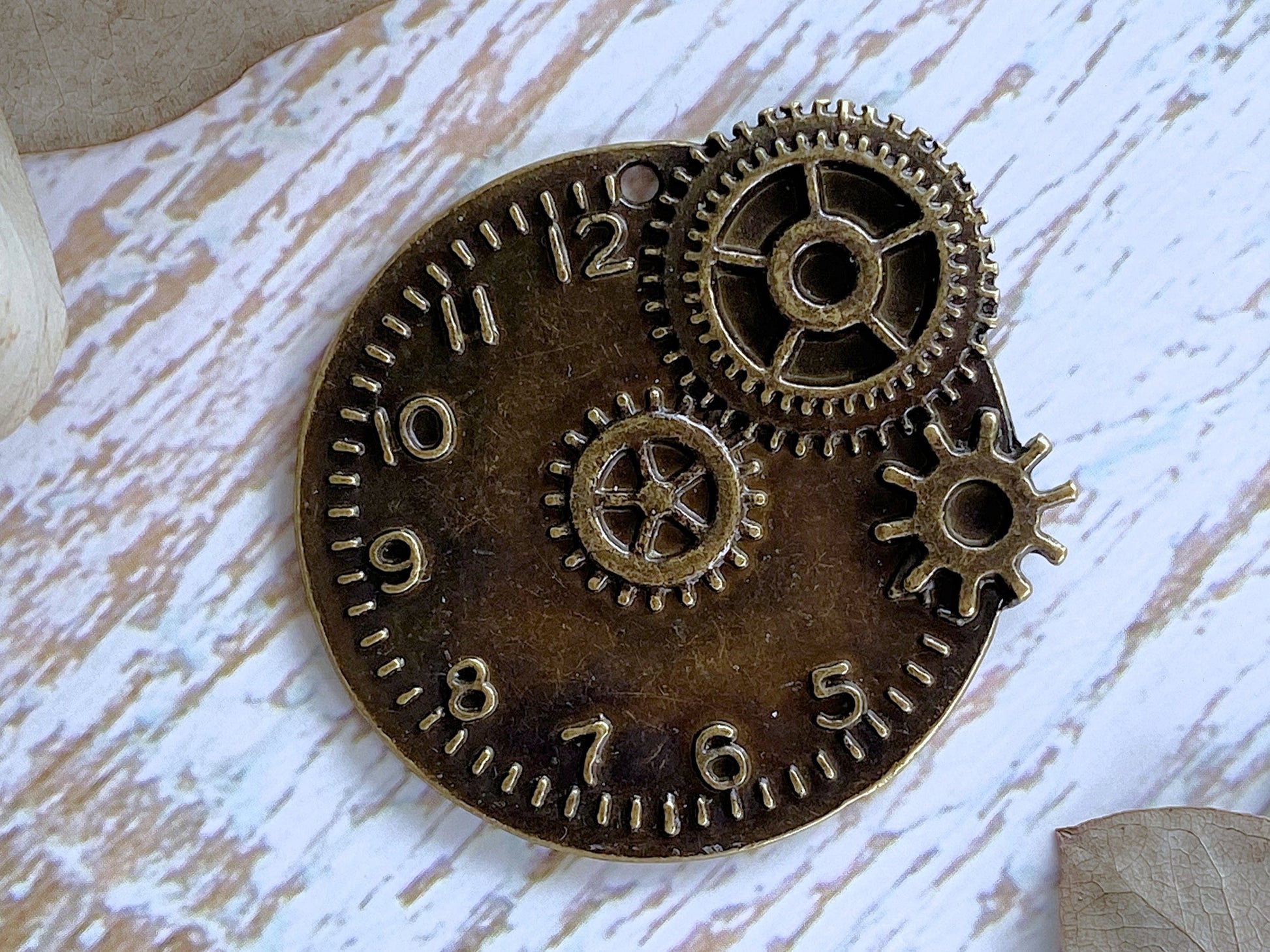 Charm Pendant Steampunk Metal Mechanical Clock Charm Vialysa