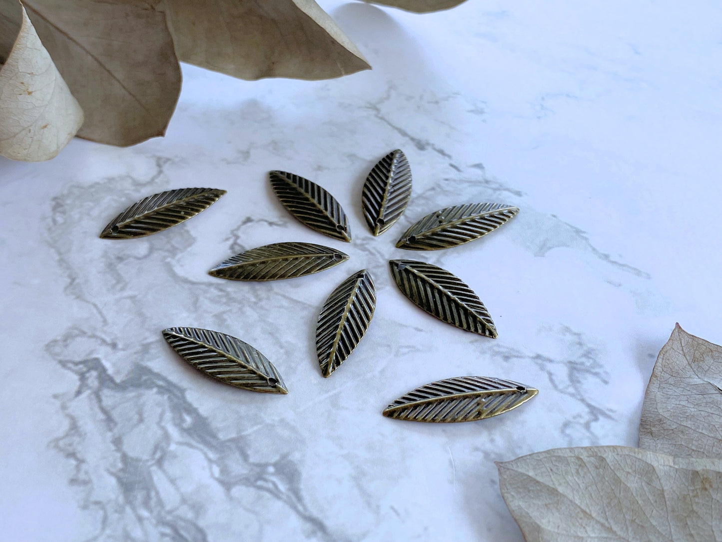 Filigree 18pcs Miniature Leaves Charms Jewelry Parts Vialysa
