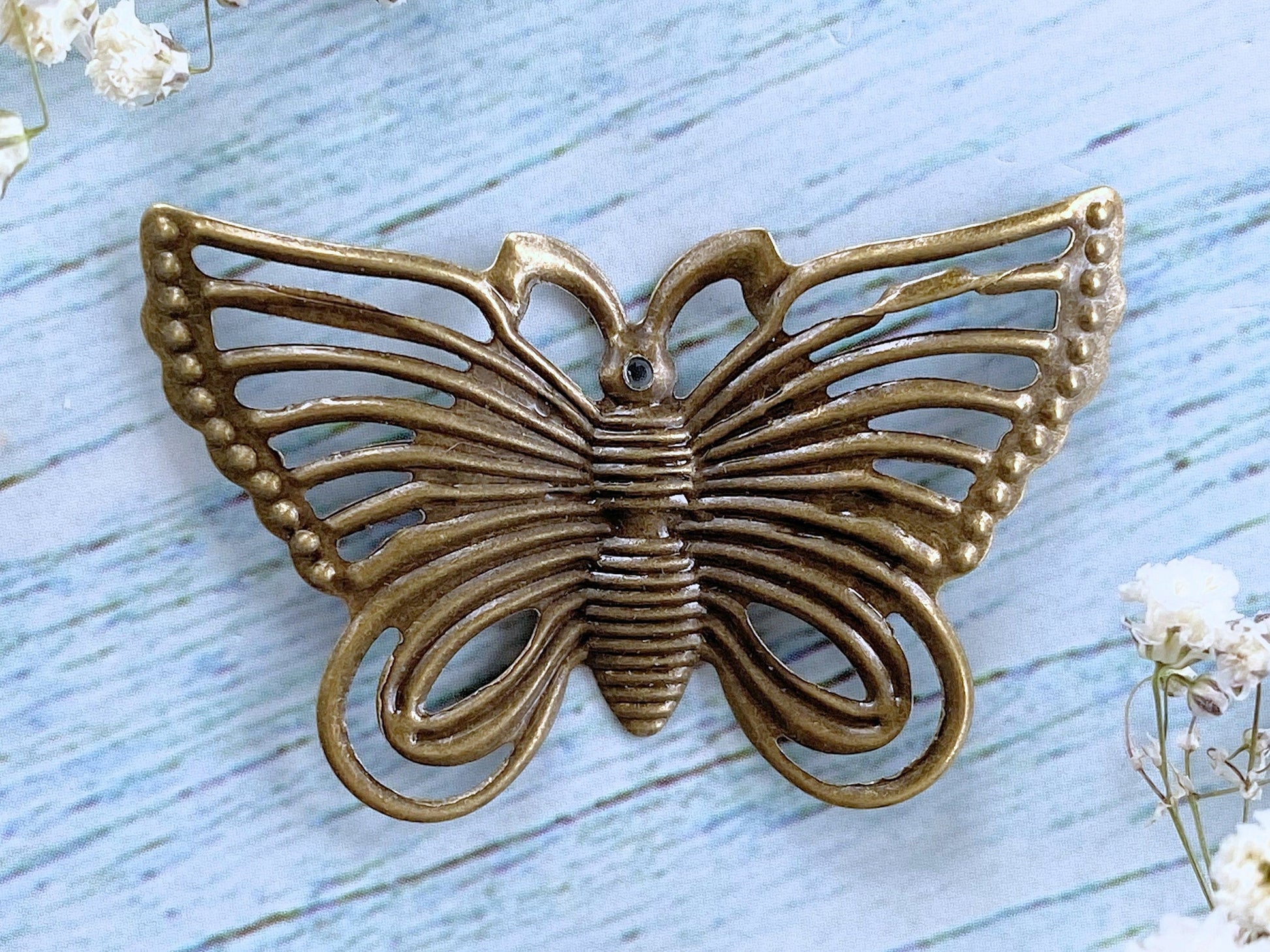 Filigree 4pcs Butterfly Metal Scrapbook Embellishments Vialysa