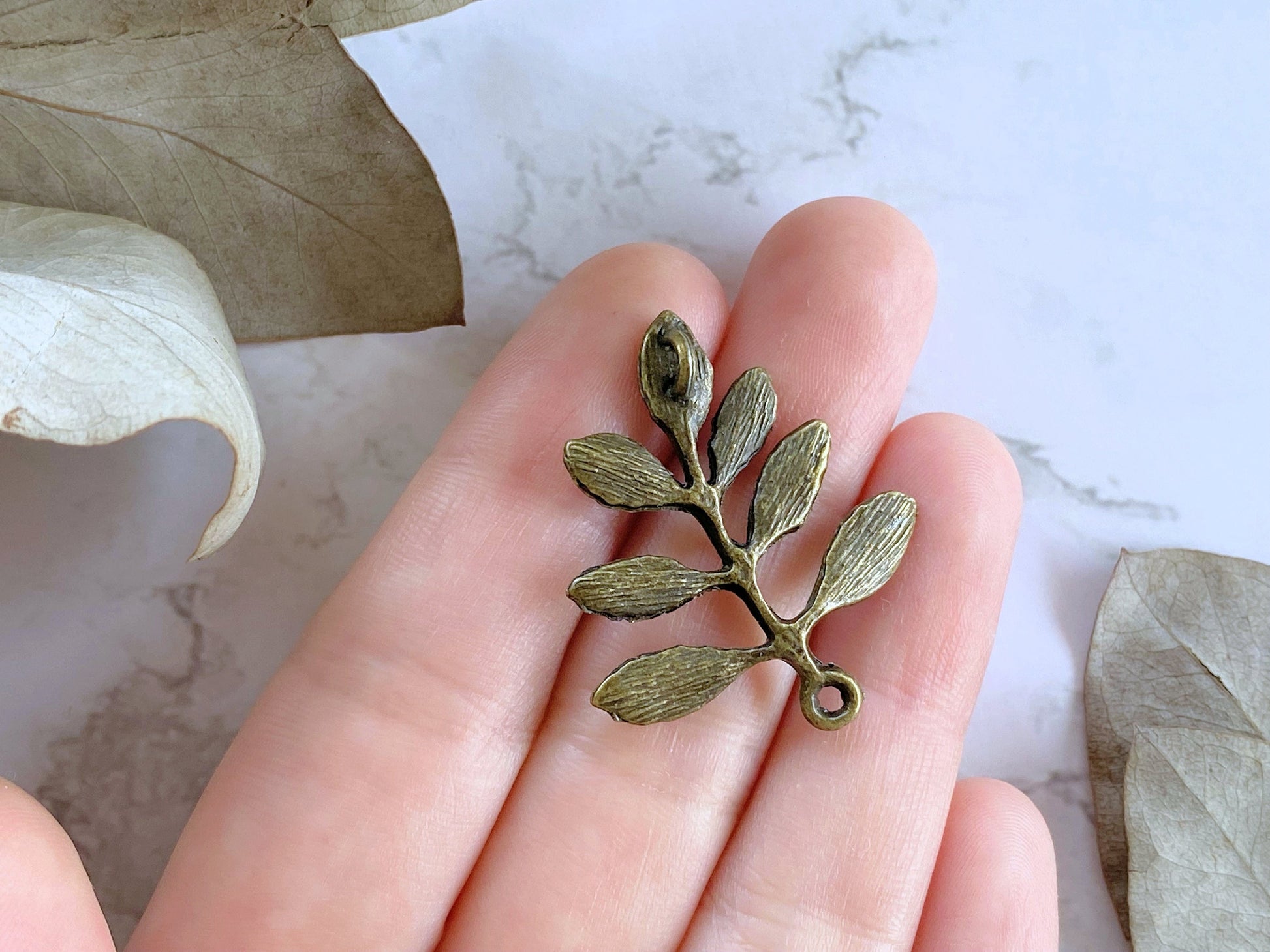 Filigree Leaf Shape Jewelry Making Charm Findings Vialysa